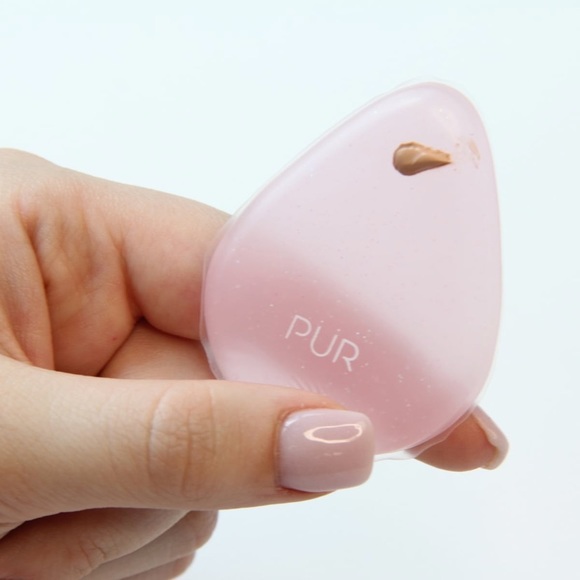 ❌SOLD❌Set of 2, RT powder brush & Pur Pillow Blend - Picture 7 of 8